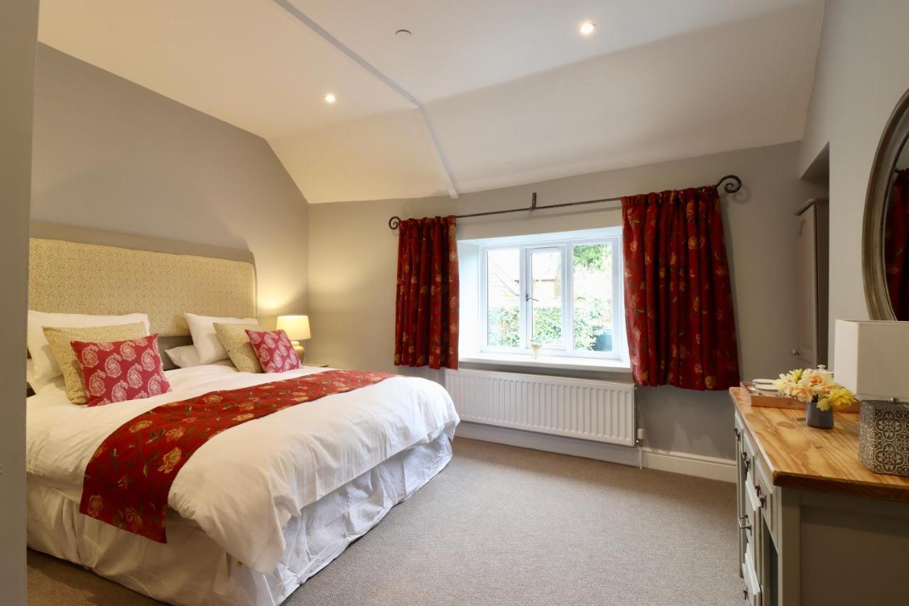 The New Halse Estalagem Taunton
